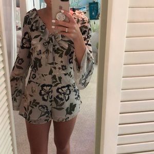 BB Dakota Floral Romper